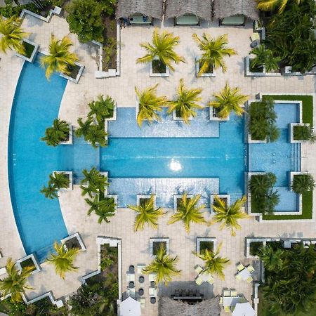 Indura Beach & Golf Resort Curio Collection By Hilton Тела Экстерьер фото